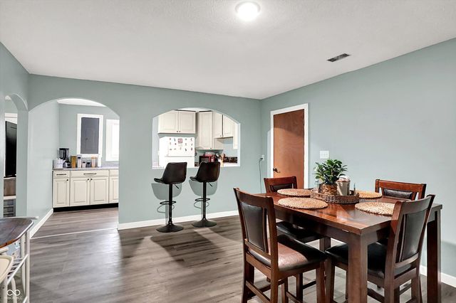 255 E Thompson Road, Indianapolis, IN 46227