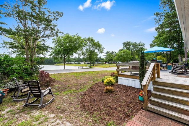 1617 Crystal Lake Dr., Myrtle Beach, SC 29575