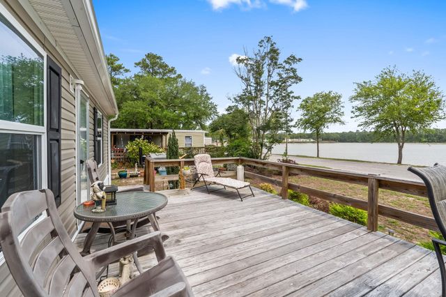 1617 Crystal Lake Dr., Myrtle Beach, SC 29575
