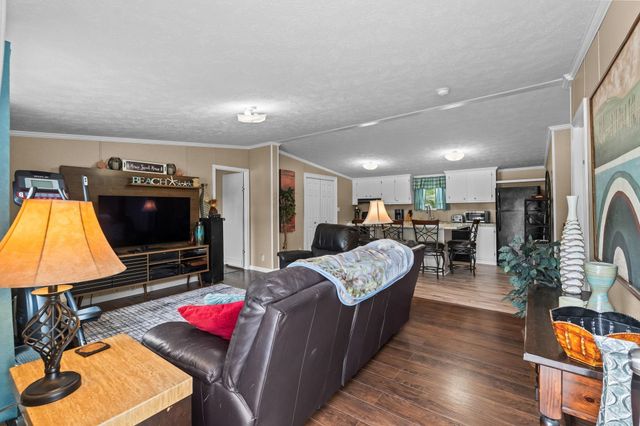 1617 Crystal Lake Dr., Myrtle Beach, SC 29575