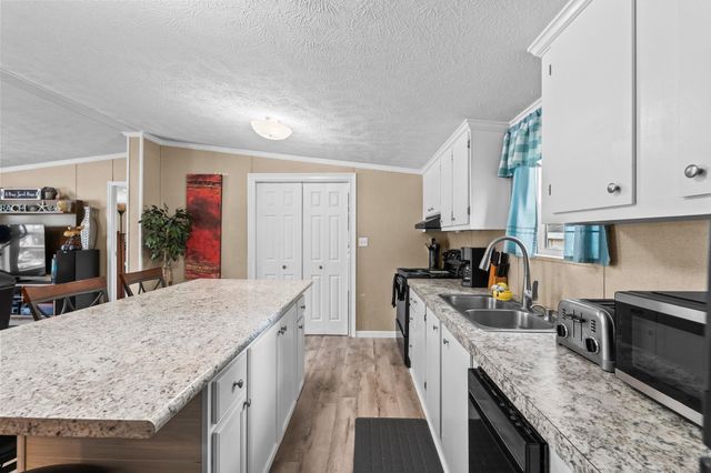 1617 Crystal Lake Dr., Myrtle Beach, SC 29575