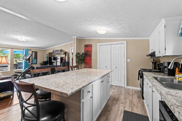 1617 Crystal Lake Dr., Myrtle Beach, SC 29575