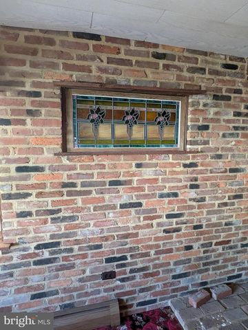 8690 JONESTOWN RD, Grantville, PA 17028
