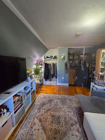 452 Manchester Street, Manchester, NH 03103