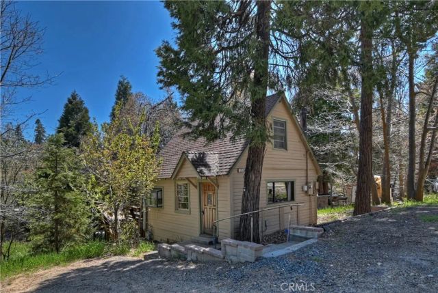1262 Bear Springs Road, Rimforest, CA 92378