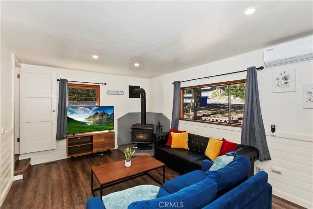 1262 Bear Springs Road, Rimforest, CA 92378