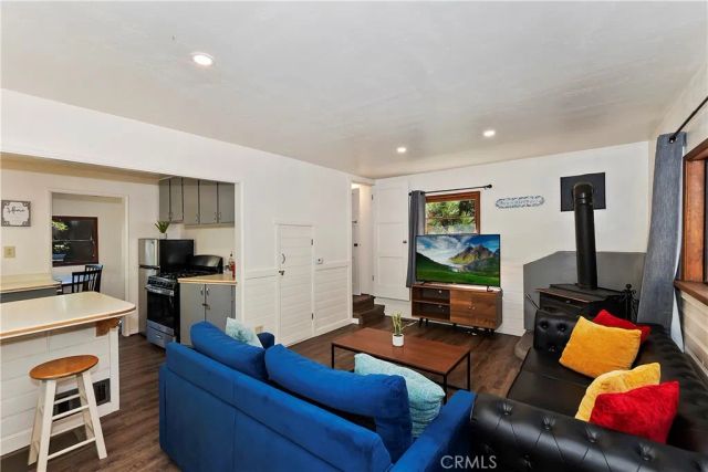 1262 Bear Springs Road, Rimforest, CA 92378