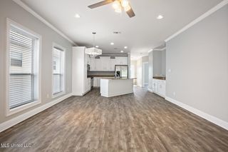 183 Mcdonnell Avenue, Unit 203, Biloxi, MS 39531