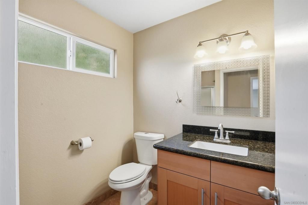 Image 17 of property listing at 1226 Country Club, Escondido, CA 92029