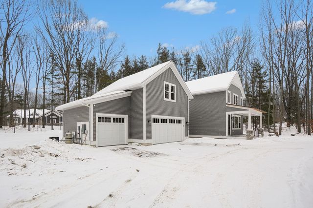 14805 Crest View Court, South Haven Twp, MI 49090