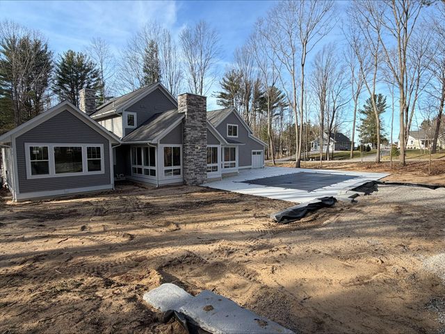 14805 Crest View Court, South Haven Twp, MI 49090