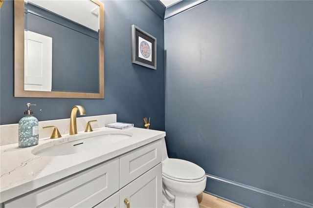 5179 Meadowlake Drive, Dunwoody, GA 30338