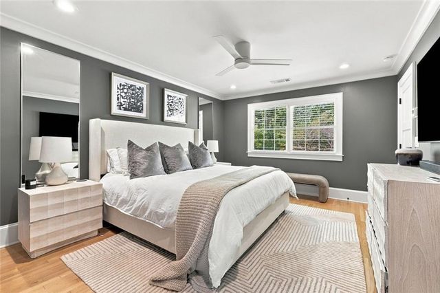 5179 Meadowlake Drive, Dunwoody, GA 30338