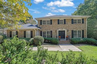 5179 Meadowlake Drive, Dunwoody, GA 30338