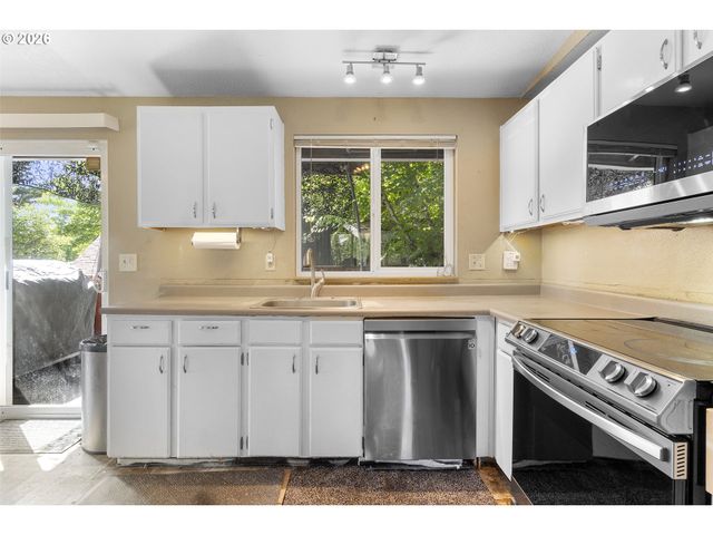 1837 Se JO Ct, Milwaukie, OR 97267