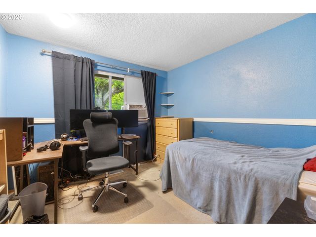 1837 Se JO Ct, Milwaukie, OR 97267