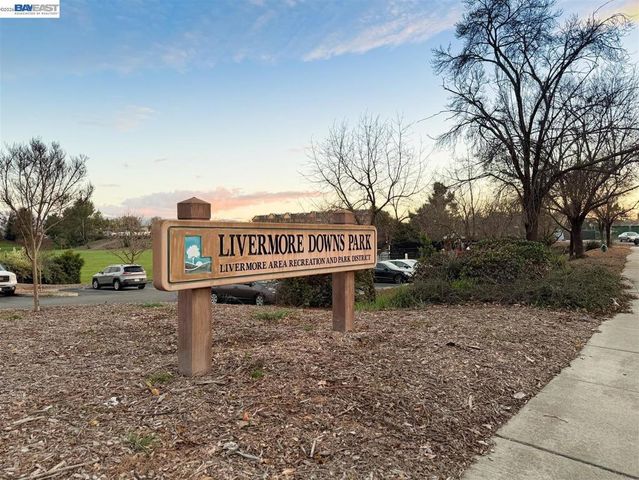 1149 Geneva St, Livermore, CA 94550