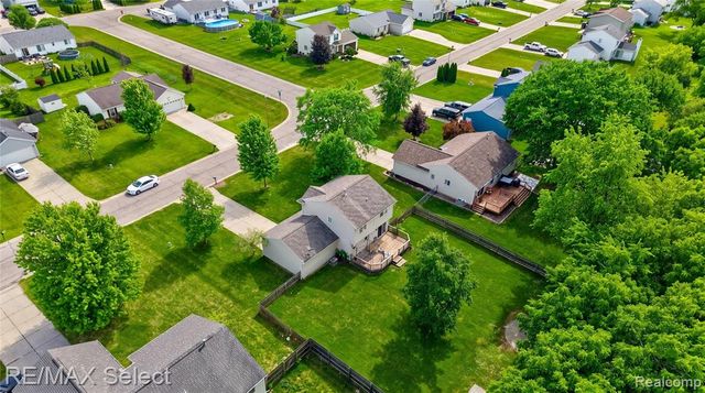 4399 Eagle Lane, Burton, MI 48519