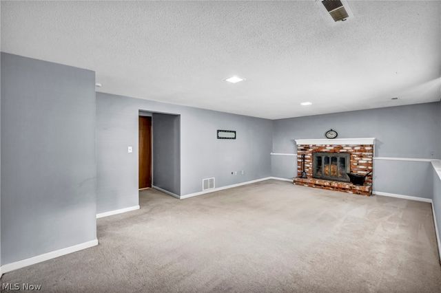 6224 Denise Drive, North Ridgeville, OH 44039
