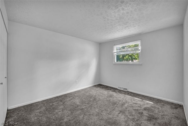 6224 Denise Drive, North Ridgeville, OH 44039