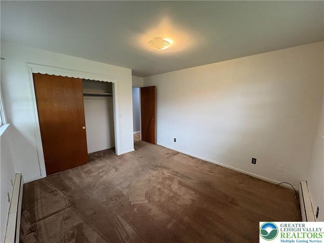 2556 Park View Road, Slatington Boro, PA 18080