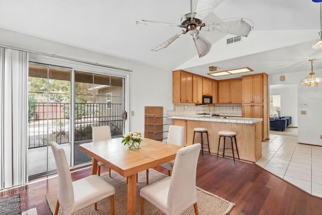 5505 Great Smokey St, Sacramento, CA 95823