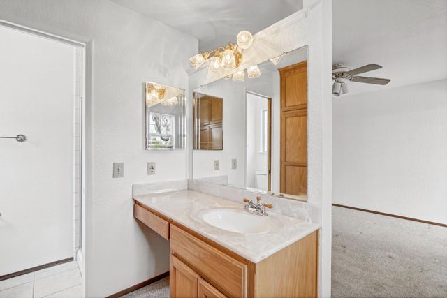 5505 Great Smokey St, Sacramento, CA 95823