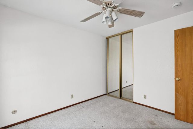 5505 Great Smokey St, Sacramento, CA 95823