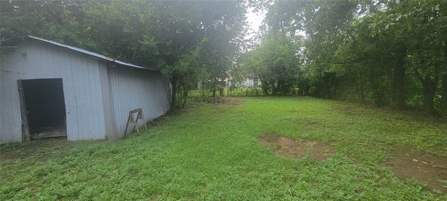 716 N Cummings Drive, Alvarado, TX 76009