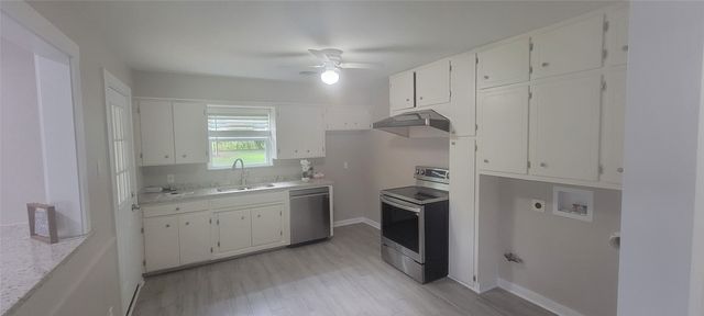716 N Cummings Drive, Alvarado, TX 76009