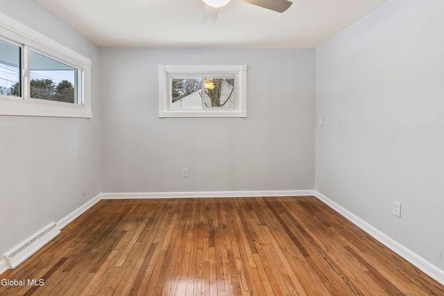 15 Maywood Drive, Glenville, NY 12302