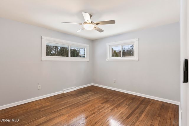 15 Maywood Drive, Glenville, NY 12302