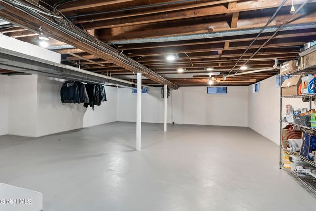 15 Maywood Drive, Glenville, NY 12302