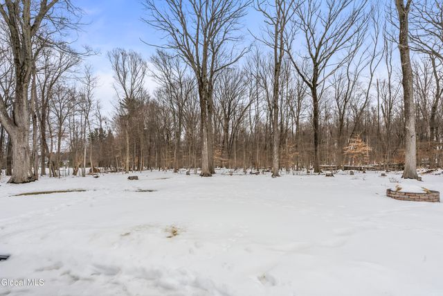 15 Maywood Drive, Glenville, NY 12302