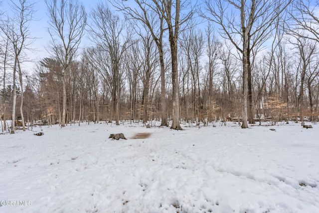 15 Maywood Drive, Glenville, NY 12302