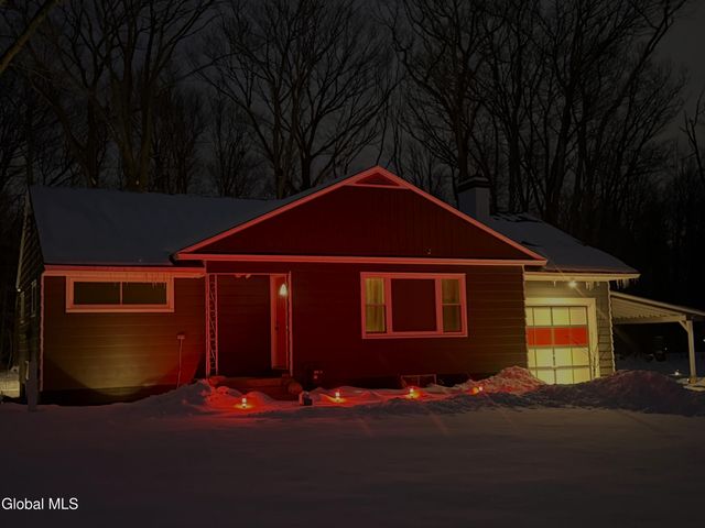 15 Maywood Drive, Glenville, NY 12302