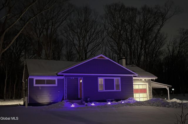 15 Maywood Drive, Glenville, NY 12302