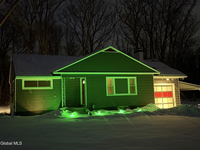 15 Maywood Drive, Glenville, NY 12302