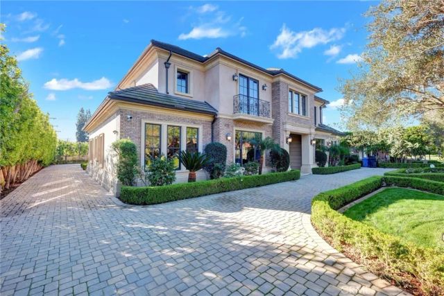 270 W Palm Drive, Arcadia, CA 91007