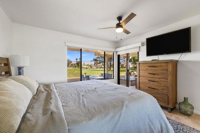77116 Pauma Valley Way, Palm Desert, CA 92211
