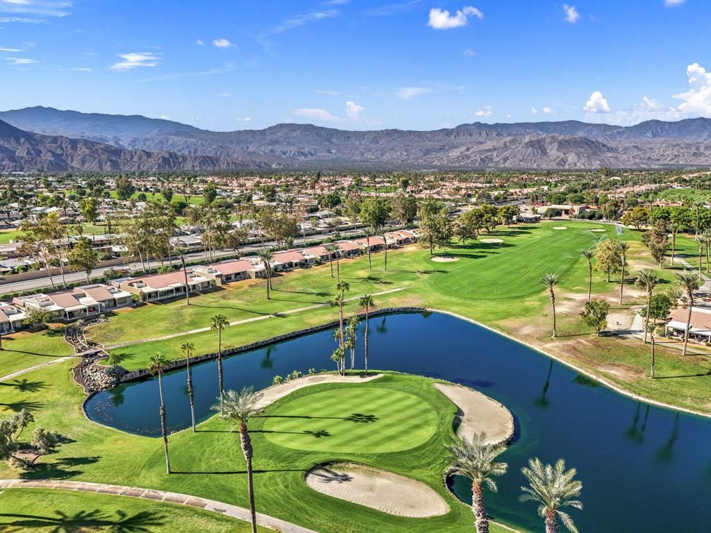 77116 Pauma Valley Way, Palm Desert, CA 92211