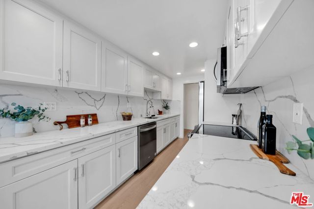 900 Euclid Street 307, Santa Monica, CA 90403