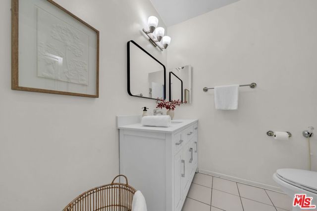 900 Euclid Street 307, Santa Monica, CA 90403