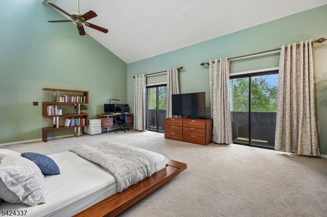 106 Stephanie Dr, North Caldwell Boro, NJ 07006