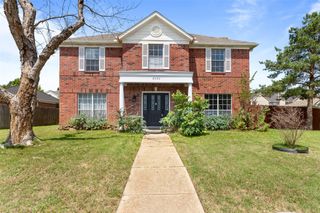 2050 Vista Drive, Lewisville, TX 75067