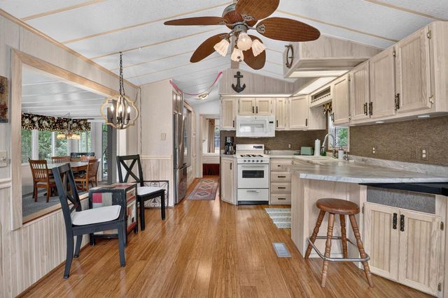 470 Skyline Drive, Edgerton, WI 53534