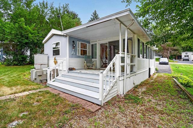 470 Skyline Drive, Edgerton, WI 53534