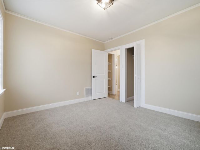 6145 YORKSHIRE Road, Detroit, MI 48224
