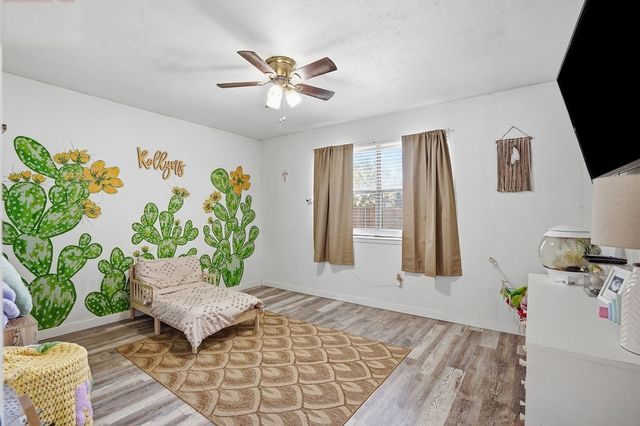 4041 Country Meadows Circle, Granbury, TX 76049