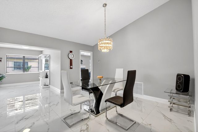 6306 White Sabal Palm Lane, Greenacres, FL 33463